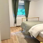 Haus Am Wald Mit Whirlpool, Garten, Kamin Und Voll Ausgestatteter Kueche 슈톨베르크
