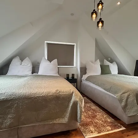 Haus Am Wald Mit Whirlpool, Garten, Kamin Und Voll Ausgestatteter Kueche Prázdninový dům