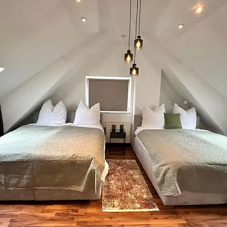 Haus Am Wald Mit Whirlpool, Garten, Kamin Und Voll Ausgestatteter Kueche * Stolberg (Rhineland)