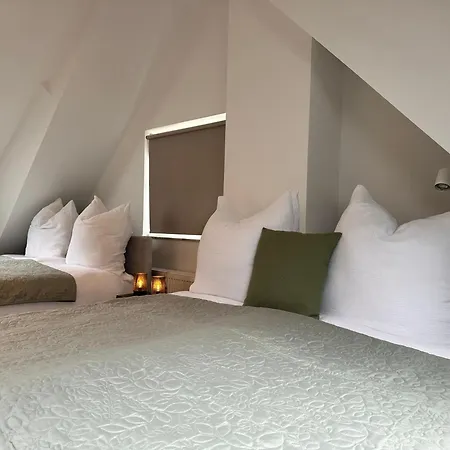 Prázdninový dům Haus Am Wald Mit Whirlpool, Garten, Kamin Und Voll Ausgestatteter Kueche Stolberg (Rhineland)