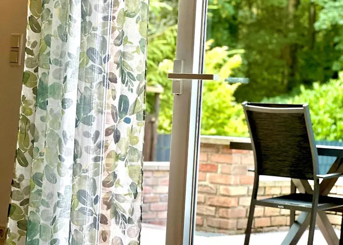 Feriehus Haus Am Wald Mit Whirlpool, Garten, Kamin Und Voll Ausgestatteter Kueche