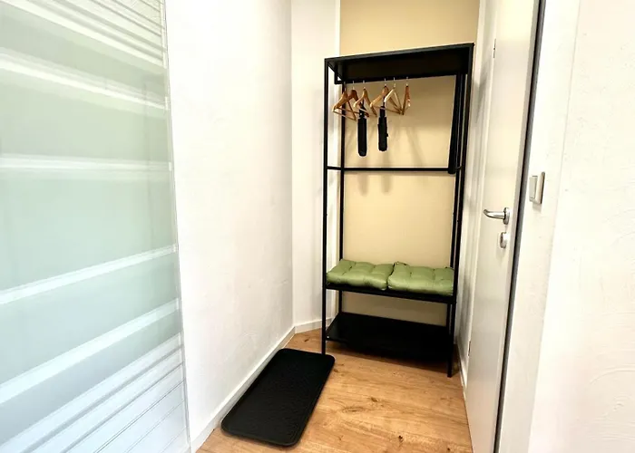 Feriehus Haus Am Wald Mit Whirlpool, Garten, Kamin Und Voll Ausgestatteter Kueche Stolberg (Rhineland)