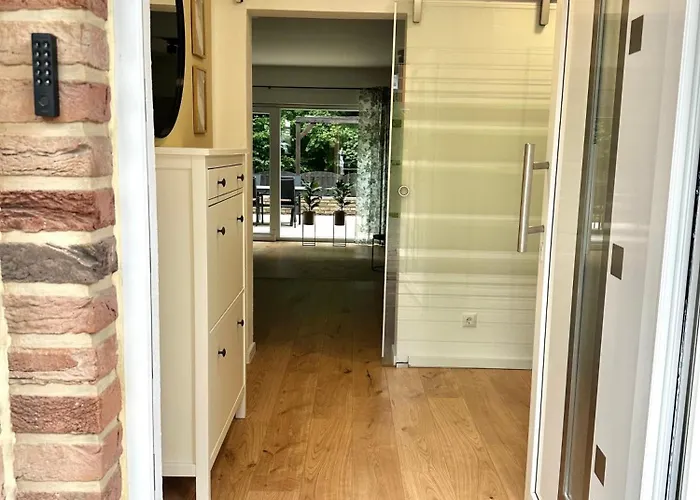 Feriehus Haus Am Wald Mit Whirlpool, Garten, Kamin Und Voll Ausgestatteter Kueche Stolberg (Rhineland)