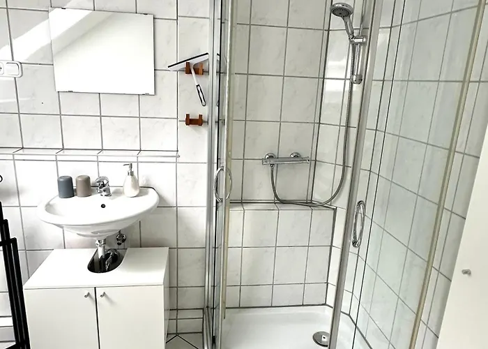 Haus Am Wald Mit Whirlpool, Garten, Kamin Und Voll Ausgestatteter Kueche