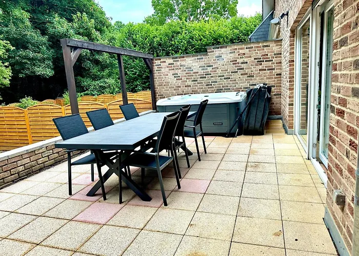 Haus Am Wald Mit Whirlpool, Garten, Kamin Und Voll Ausgestatteter Kueche * Stolberg (Rhineland)