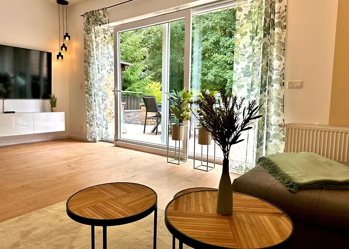 Haus Am Wald Mit Whirlpool, Garten, Kamin Und Voll Ausgestatteter Kueche *