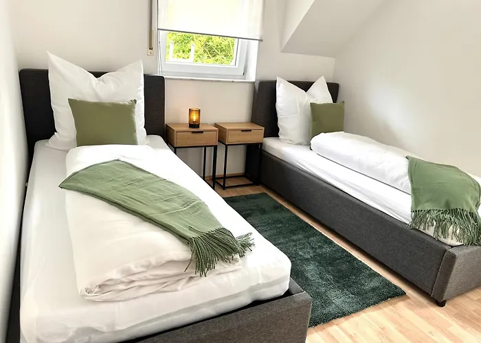 Haus Am Wald Mit Whirlpool, Garten, Kamin Und Voll Ausgestatteter Kueche *