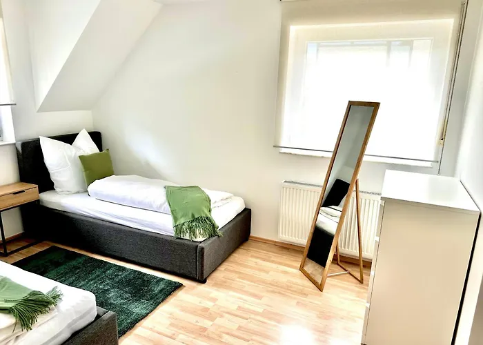 Haus Am Wald Mit Whirlpool, Garten, Kamin Und Voll Ausgestatteter Kueche