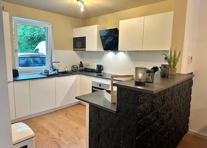 Haus Am Wald Mit Whirlpool, Garten, Kamin Und Voll Ausgestatteter Kueche * Stolberg (Rhineland)