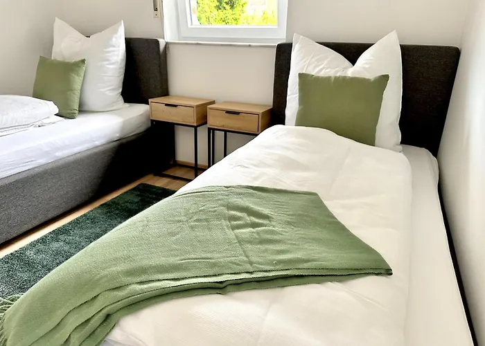 Haus Am Wald Mit Whirlpool, Garten, Kamin Und Voll Ausgestatteter Kueche Feriehus