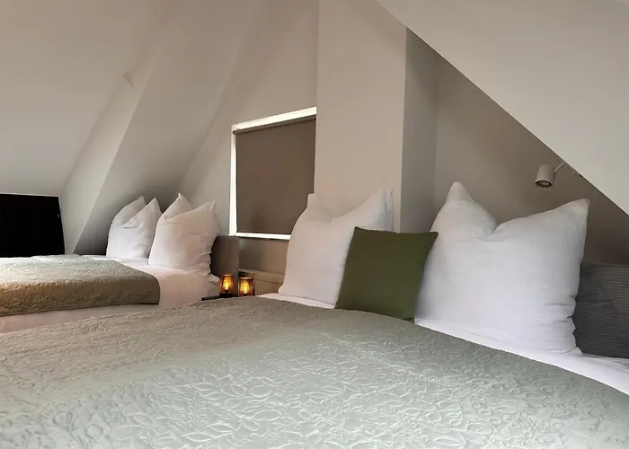 Feriehus Haus Am Wald Mit Whirlpool, Garten, Kamin Und Voll Ausgestatteter Kueche Stolberg (Rhineland)